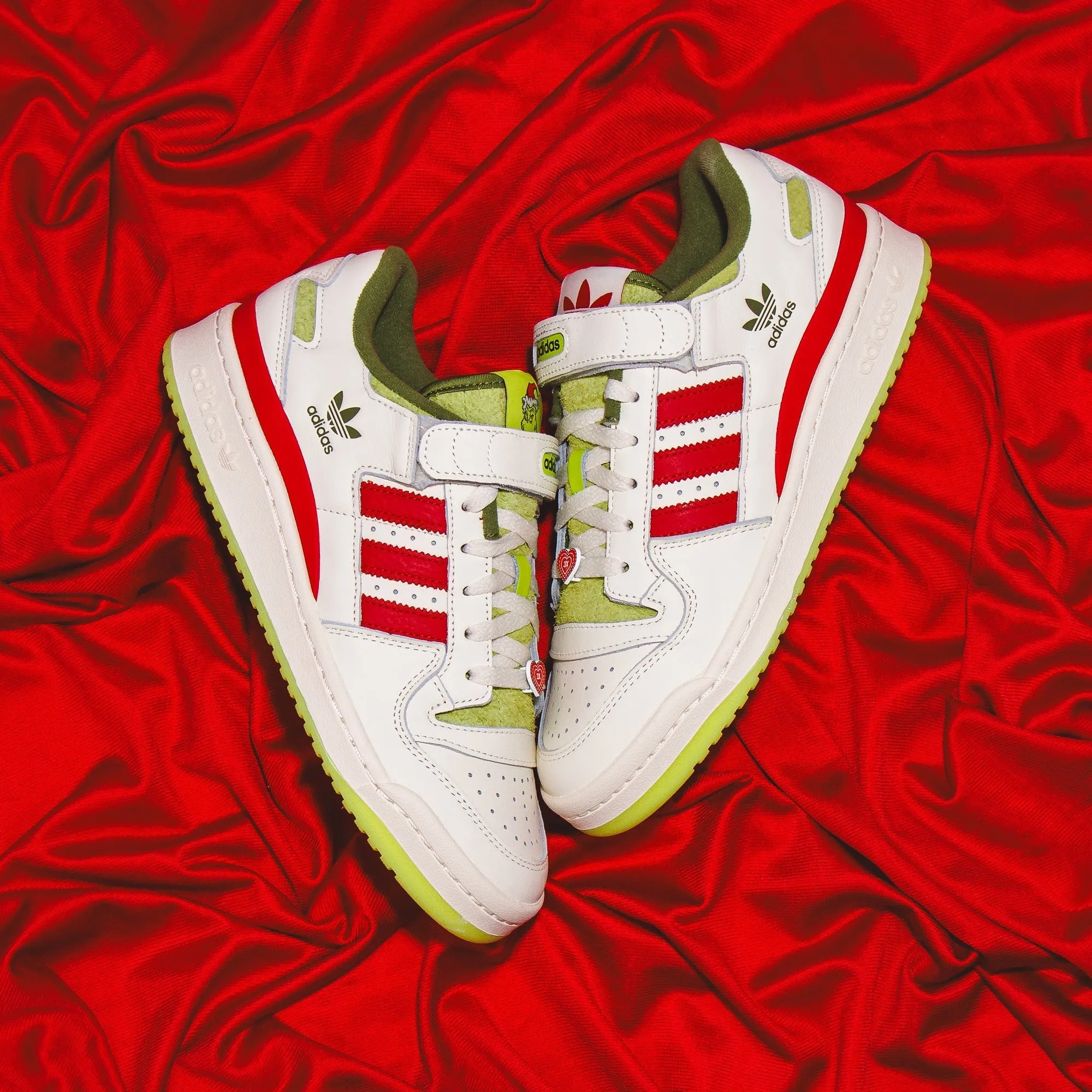 Adidas Originals Junior Forum Low x The Grinch Cream Youth ID9175