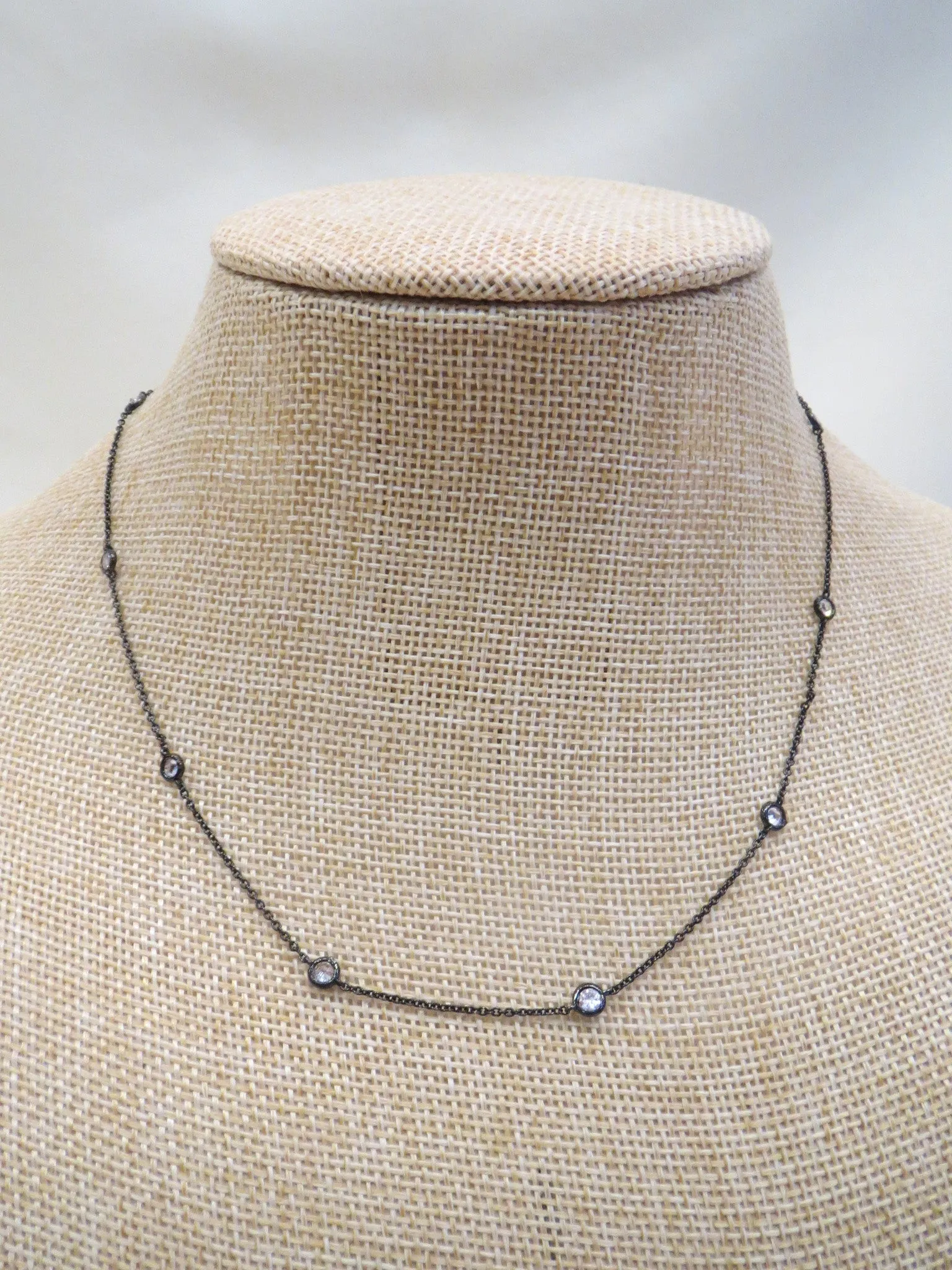 ADO | Dainty Black Chain necklace with Rhinestones