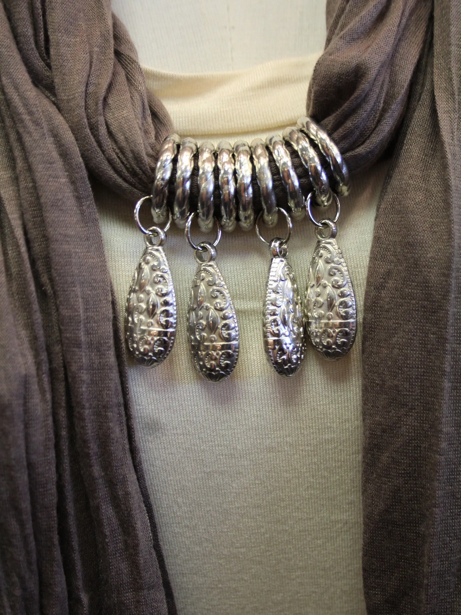 ADO | Jewelry Wrap Scarf Brown Charms