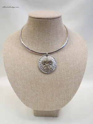 ADO | Silver Choker Necklace with Embellished Fleur De Lis