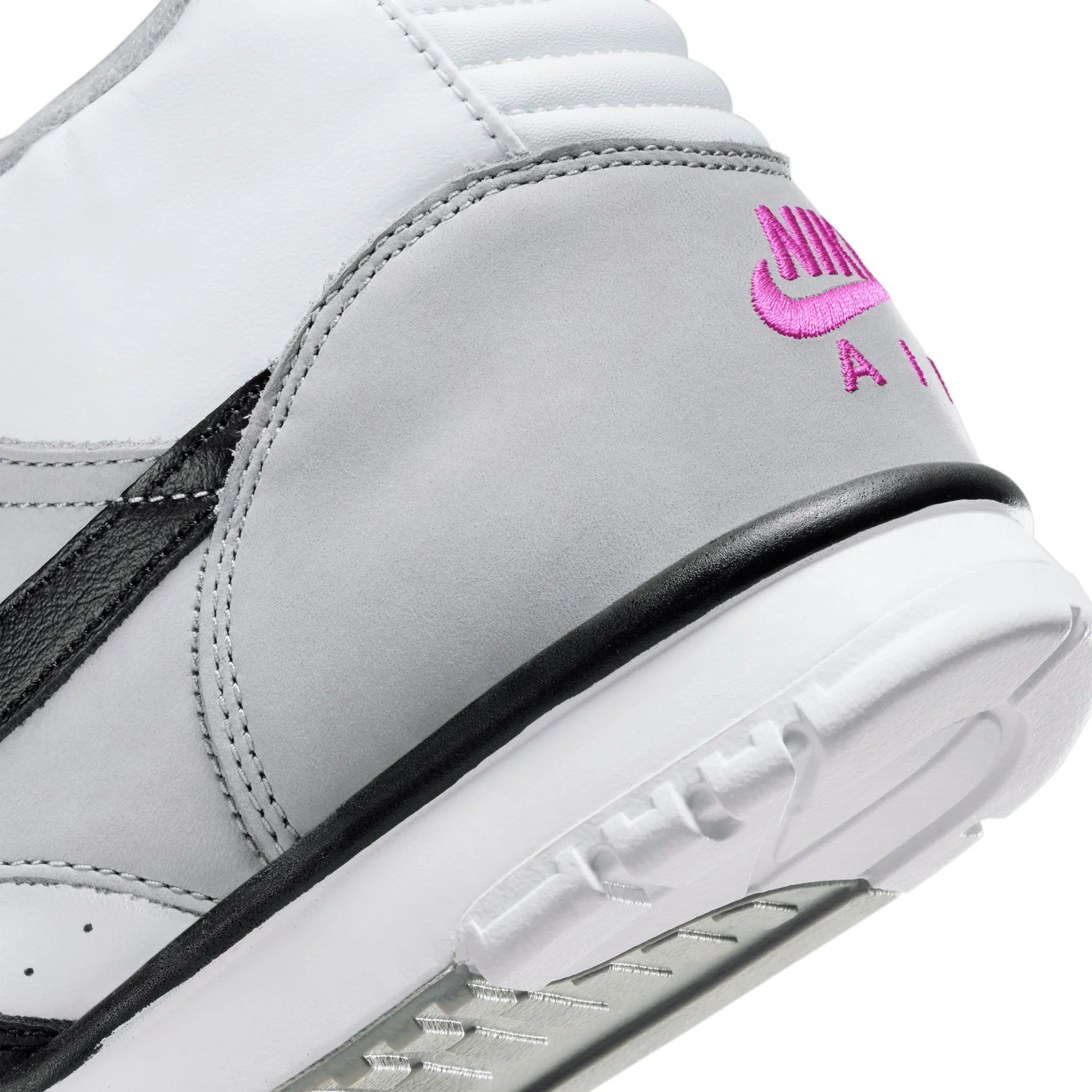 Air Trainer 1 FN6885-062 Medium Grey