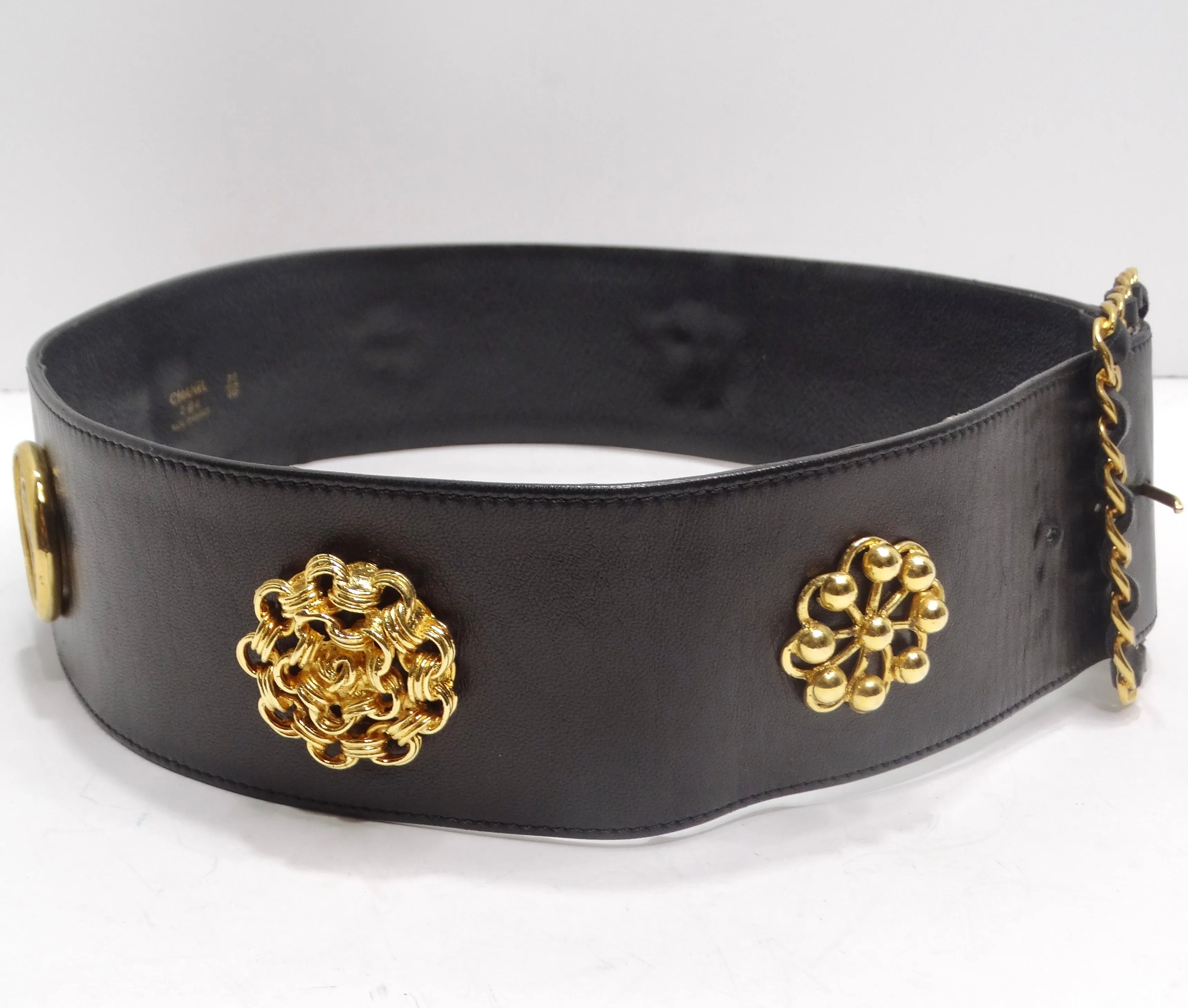 Chanel Rare 1980s Victoire De Castellane Gold Tone Black Leather Belt