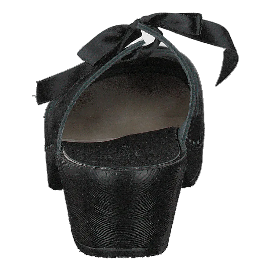 Knyta Black