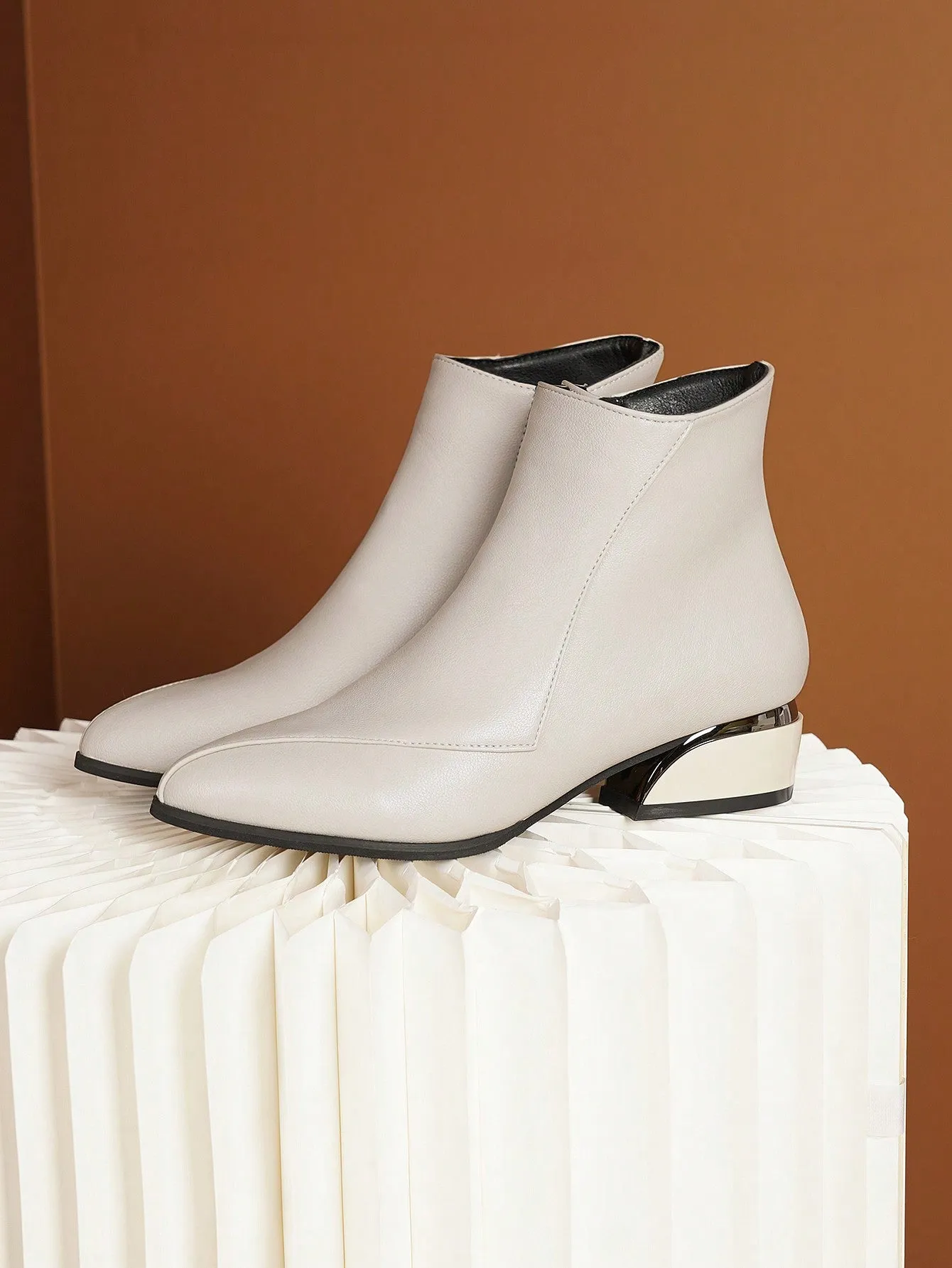 Ladies' Pointed Toe Chunky Heel Beige Zipper Short Fashion Boots