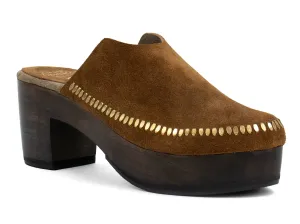 Macci Clog