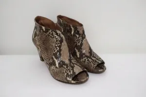 Maison Martin Margiela Peep-Toe Booties Taupe Snakeskin Size 36.5 Ankle Boots