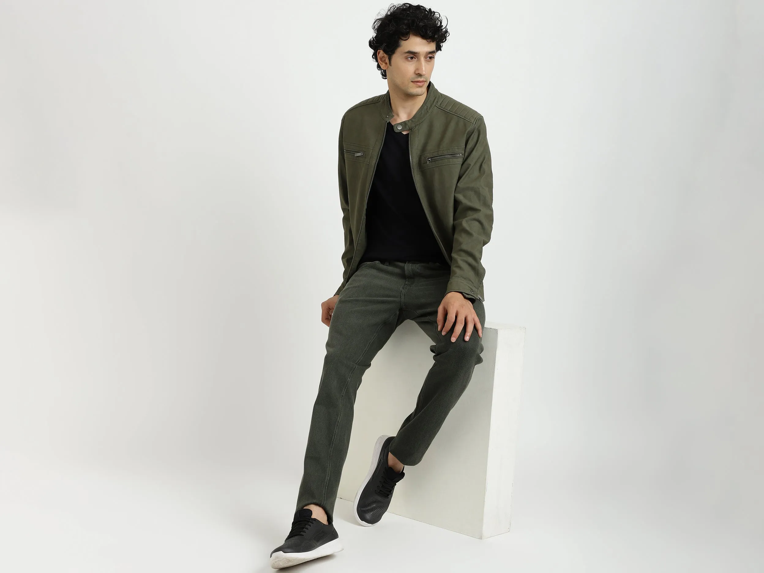 Men Solid Band Collar Jacket