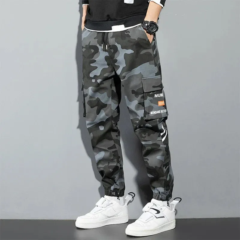 Men's Camo Cargo Pants - Streetwear Casual Pants in Green Camouflage