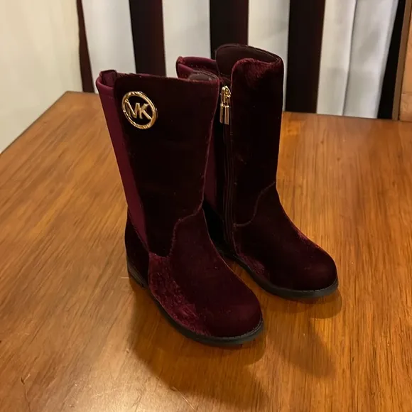 Michael Kors Emma Lily velour Boots new plum Girls Toddlers Size 11