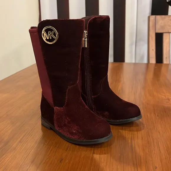 Michael Kors Emma Lily velour Boots new plum Girls Toddlers Size 11