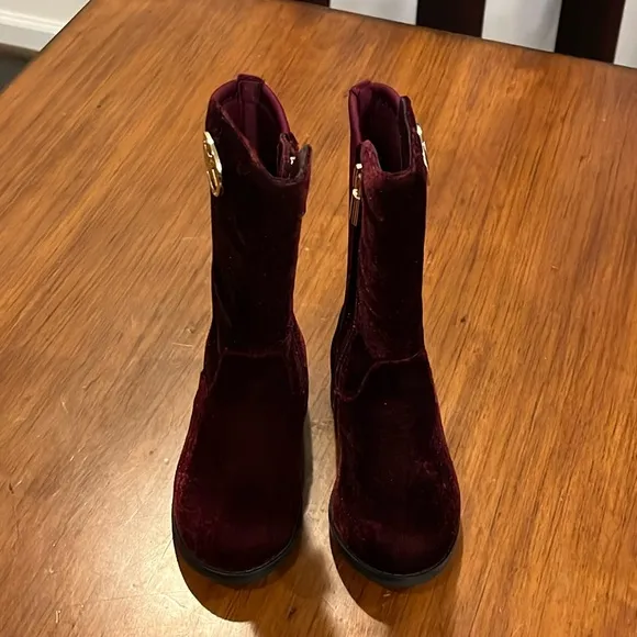 Michael Kors Emma Lily velour Boots new plum Girls Toddlers Size 11