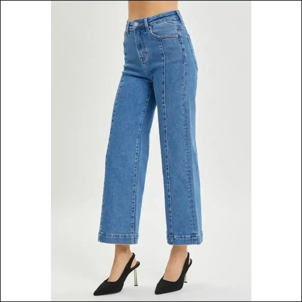 Rise Wide Leg Jeans: where Style Meets Comfort and your Inner Goddess Awakes 💃✨