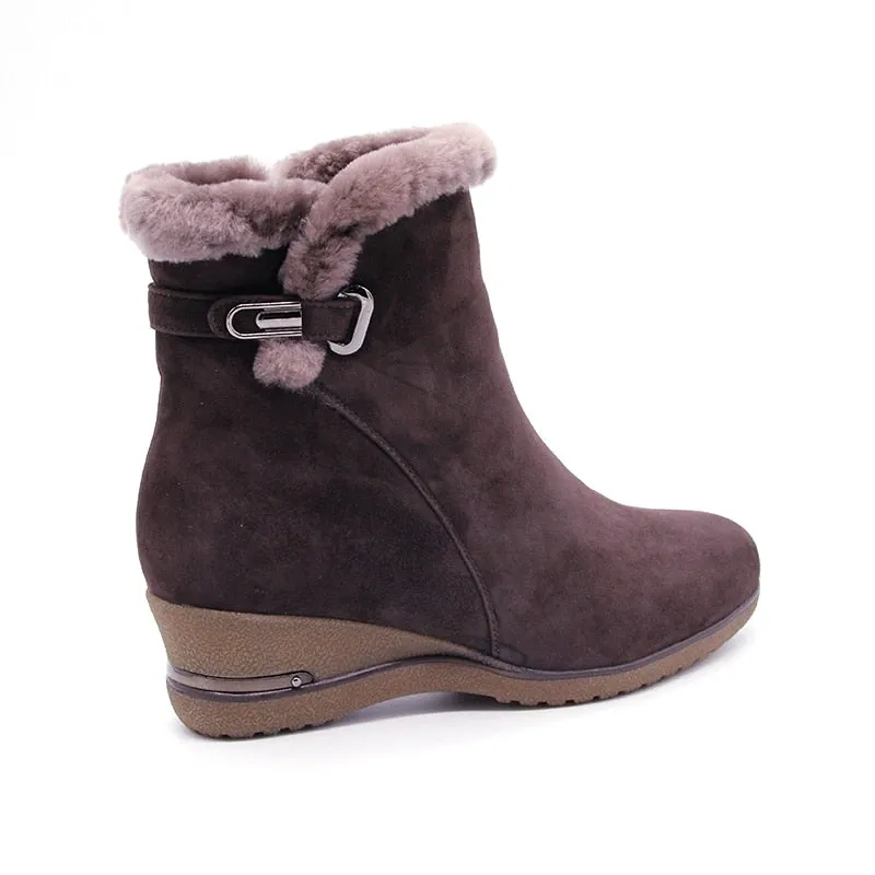 shoes Winter Boots Warm Wool Snow Boots cow Leather Boots Women Shoes  Genuine Leather plus size Wedges Non-slip Women Boots