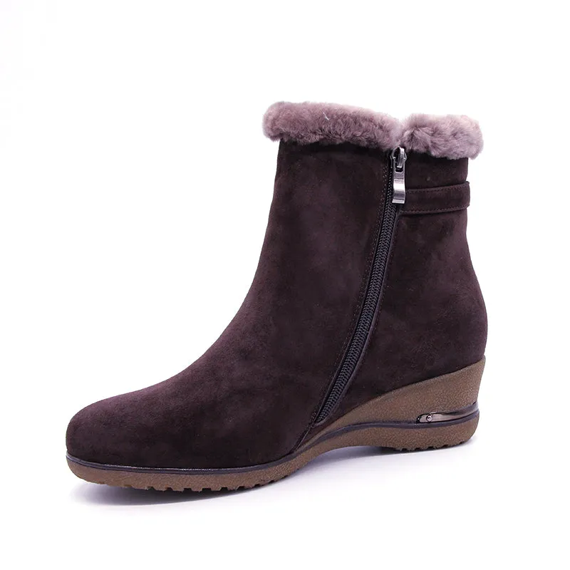 shoes Winter Boots Warm Wool Snow Boots cow Leather Boots Women Shoes  Genuine Leather plus size Wedges Non-slip Women Boots