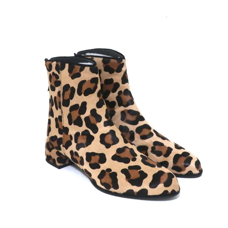 Stuart Weitzman Ankle Boots Modesto Leopard Print Pony Hair Size 8 NEW