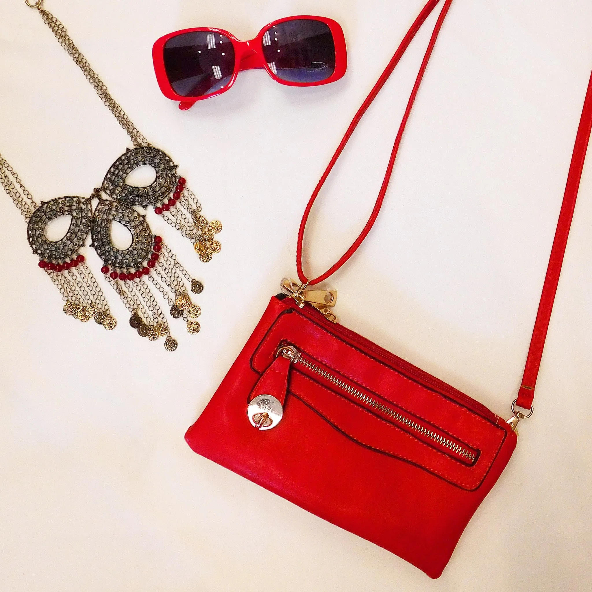 Treska | Bib Necklace Gold, Red, Turquoise