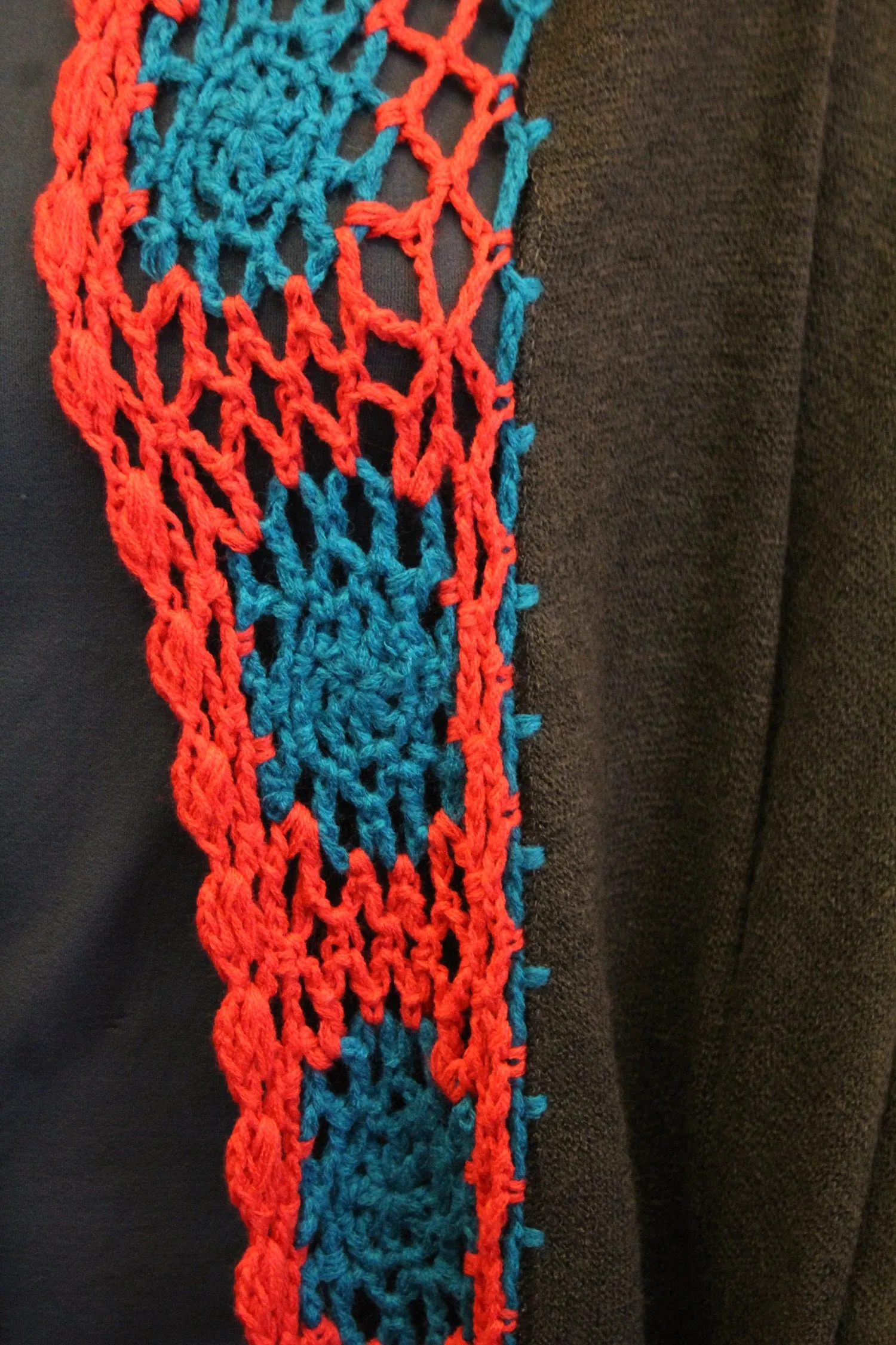 Treska | Wrap Sweater Scarf with Crochet Trim Brown & Red