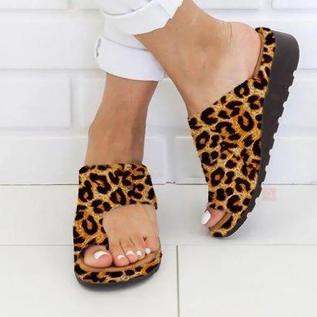 Women Comfy Platform Sandal Shoes Feet Correct Thickened Street PU Leather Dating Shopping Flat Sole Women Sandal